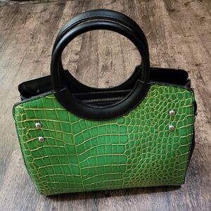 NWOT Green Patent Leather Crocodile Pattern Shoulder Crossbody Women's Handbag